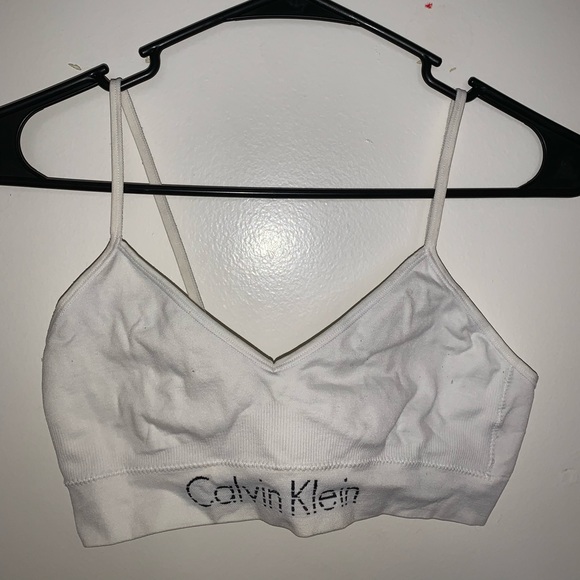 Calvin Klein bras. - Picture 3 of 4